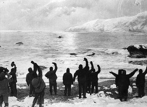 The James Caird leaves Elephant Island