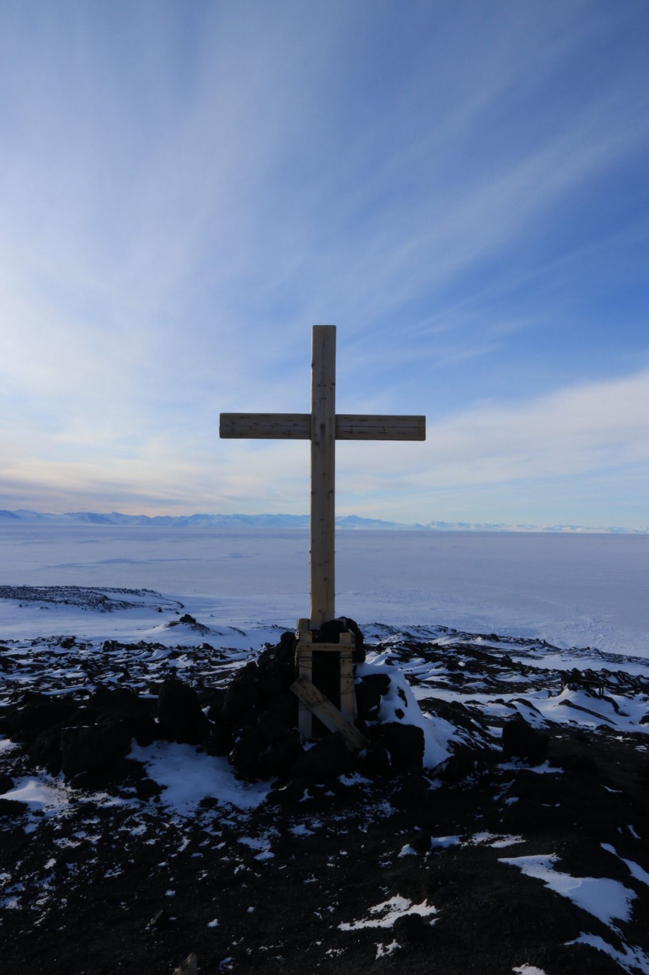 Memorial Cross on Wind Vane Hill