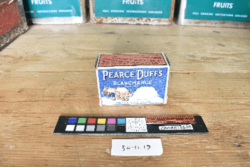 Pearce’ Duff’s Blancmange – essentially flavoured cornflour
